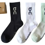 Meia On Running Logo Sock Black/White/Green (3 Pares)
