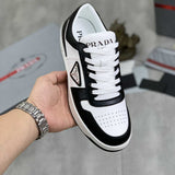 Prada Downtown em Couro