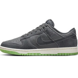 Dunk Low "Ghost Green Halloween 2022"