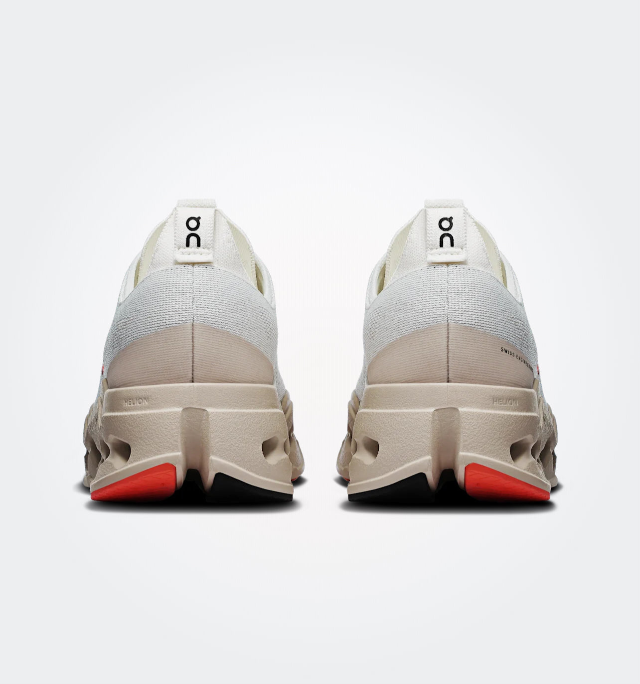 On Cloudsurfer Max “Ivory | Salmon” (Pronta Entrega)