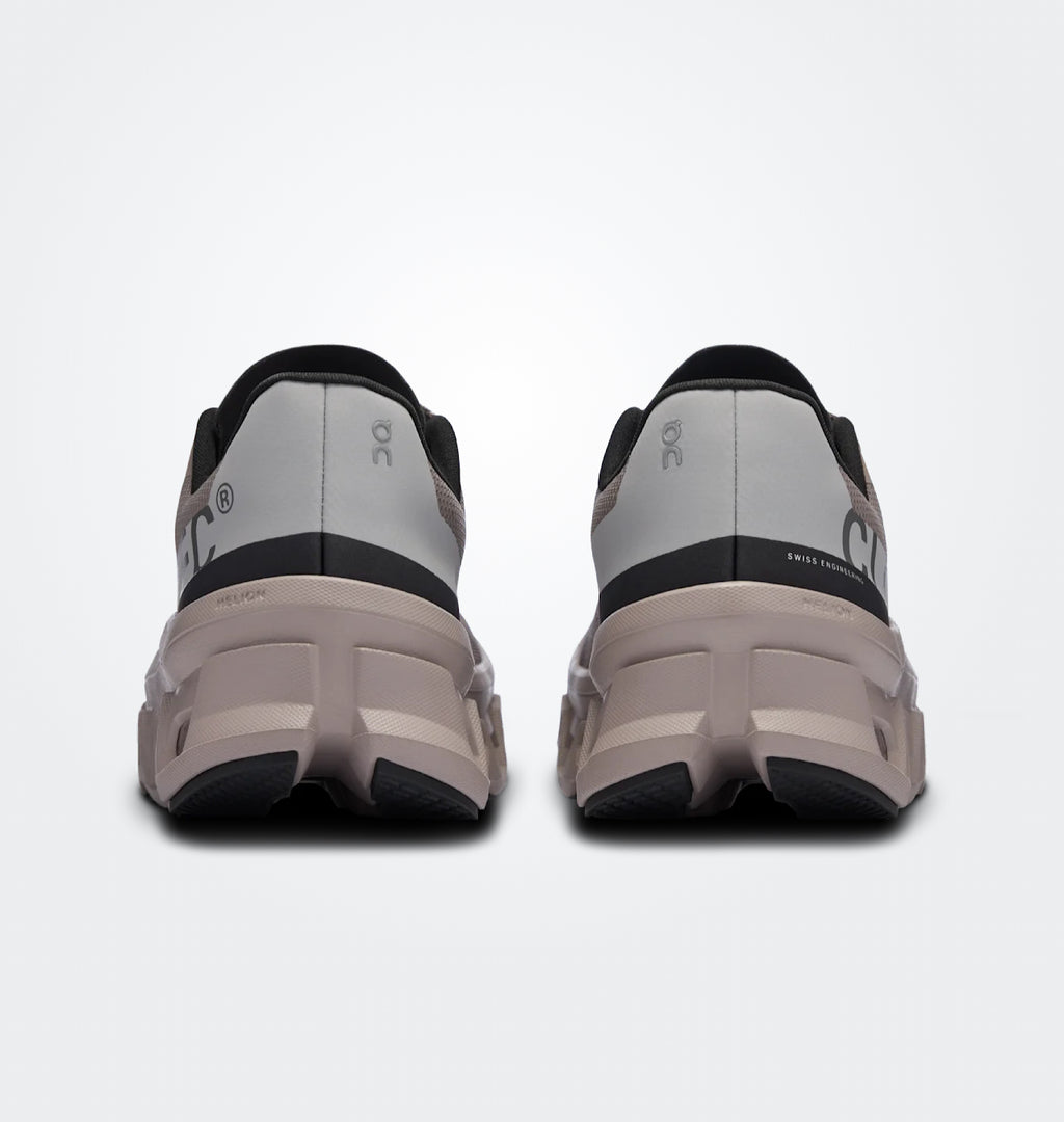 On Cloudmonster “Cinder | Fog”