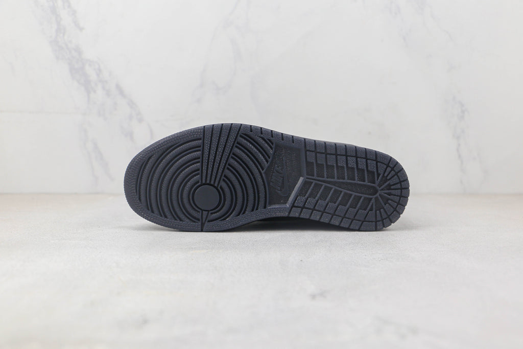 Air Jordan 1 Low x Travis Scott “Black Phantom”