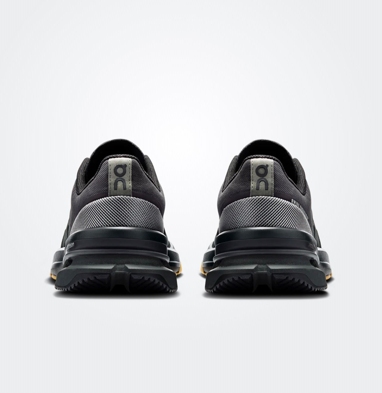 On Cloudpulse Pro     Black | Rock