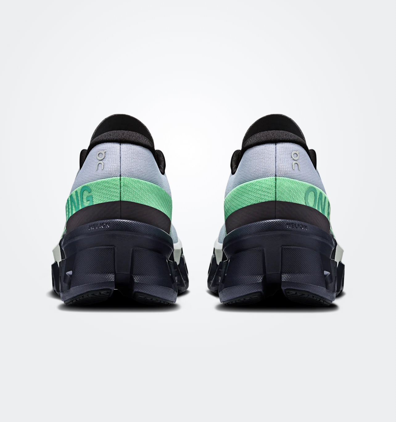 On Cloudmonster 2 “Nimbus | Arctic”