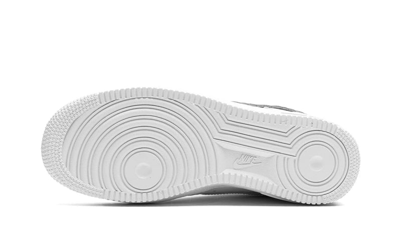 AIR FORCE 1 LOW "KAWS x Sky High Farms - White"