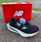 New Balance Fuelcell SC Elite V4 - Preto