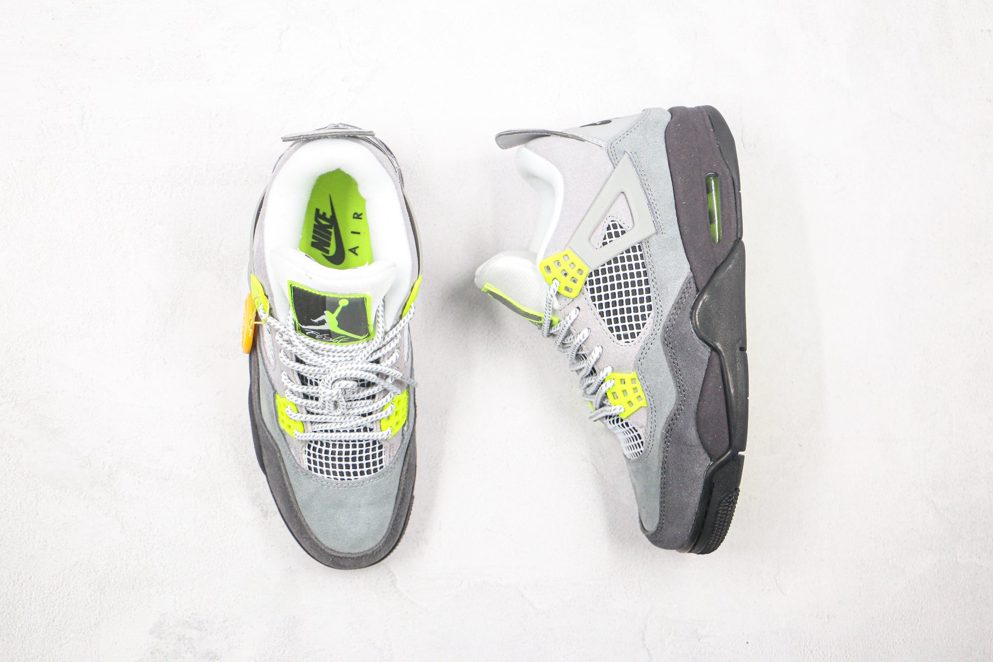 Jordan 4 Retro SE 95 Neon