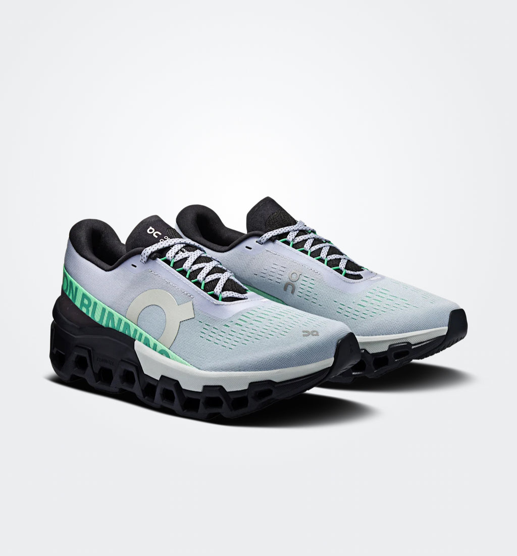 On Cloudmonster 2 “Nimbus | Arctic”