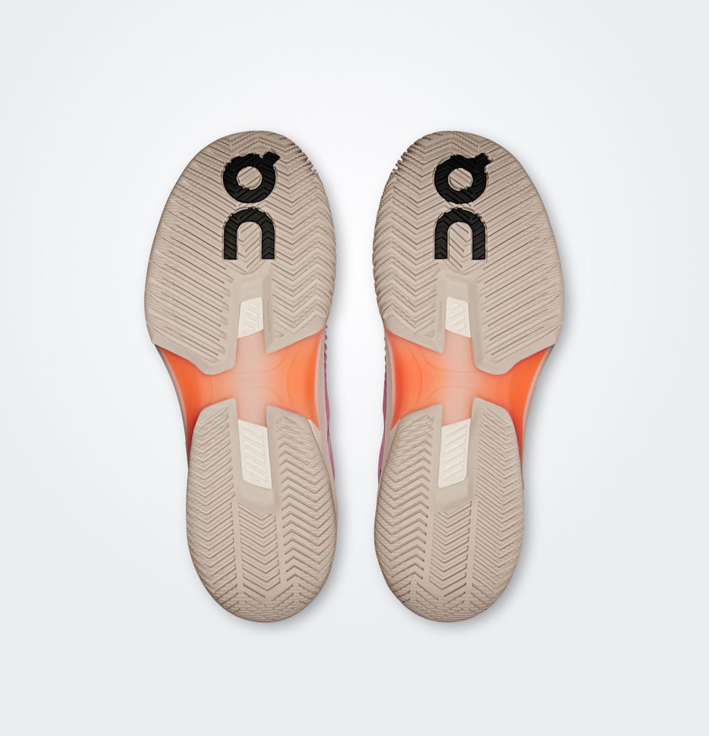 ON THE ROGER PRO FIRE         Pink | Flame