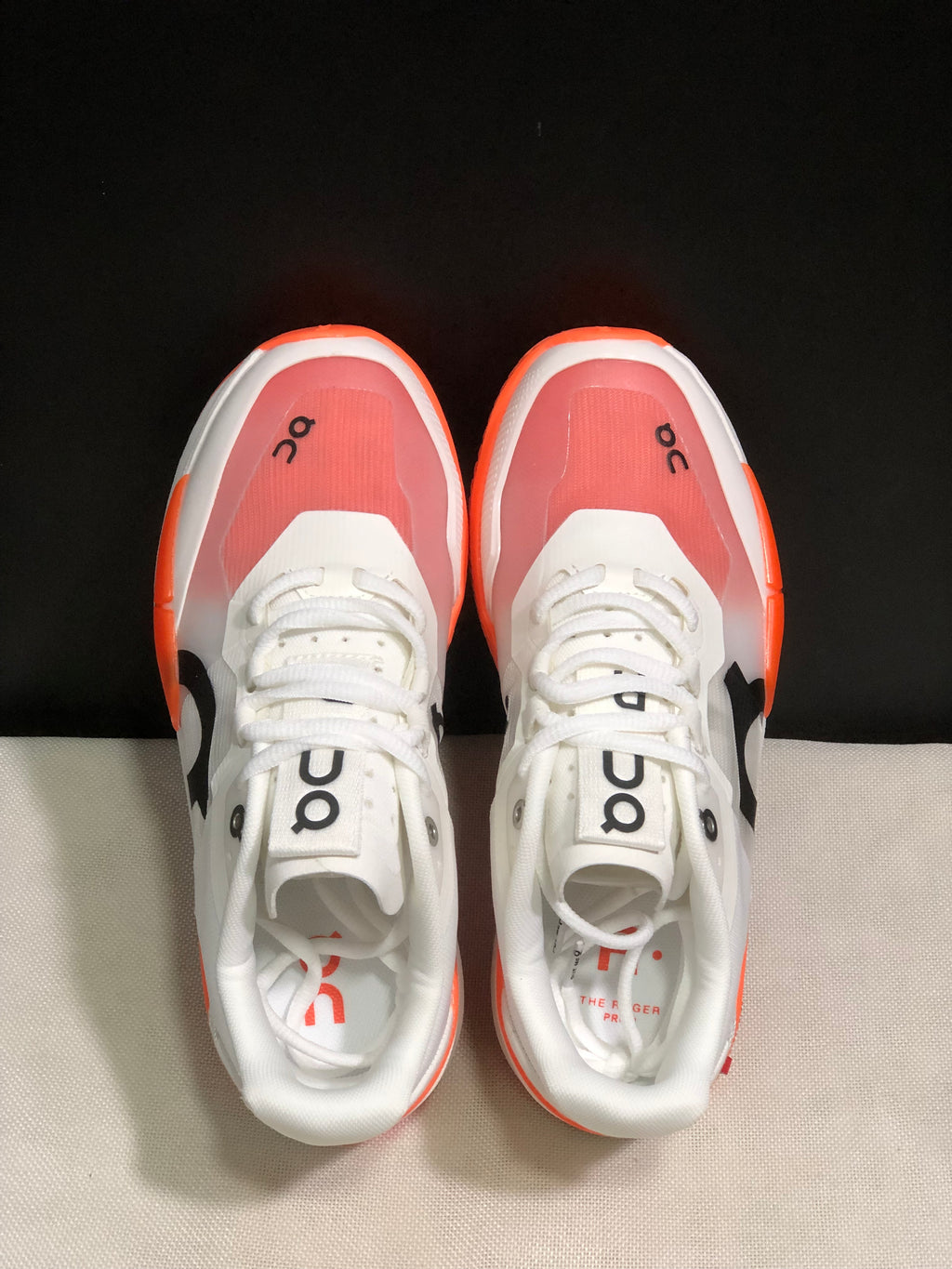 ON THE ROGER PRO 2 WHITE FLAME