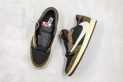 Jordan 1 Retro Low OG SP Travis Scott        (Pronta Entrega)