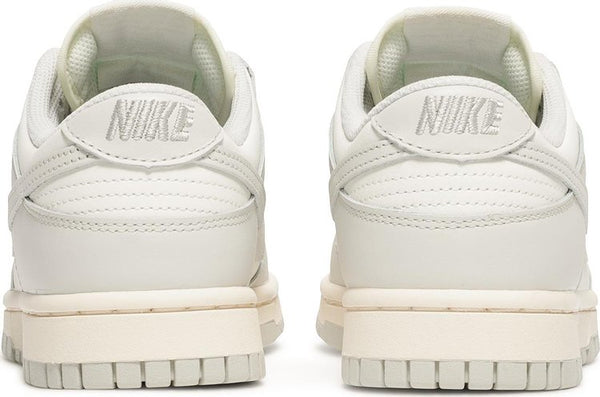 Dunk Low 'Light Bone'