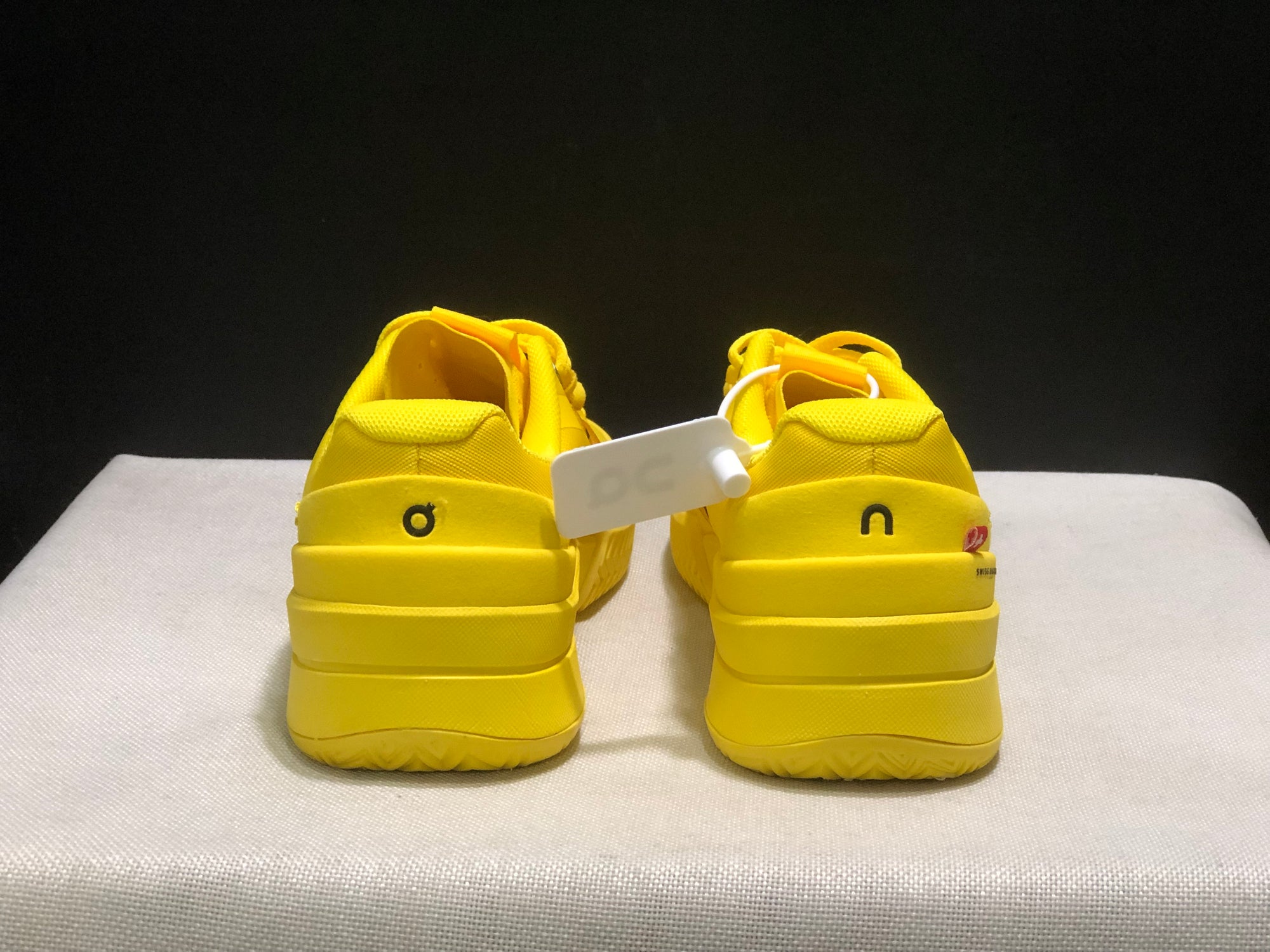 ON THE ROGER PRO 2 CLAY YELLOW