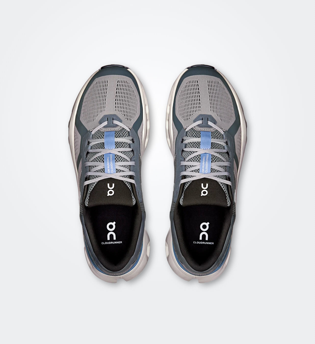 On Cloudrunner 2 | Alloy Chambray