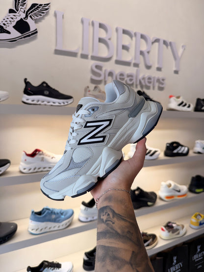 New Balance 9060  Sea Salt Raincloud       (Pronta Entrega)