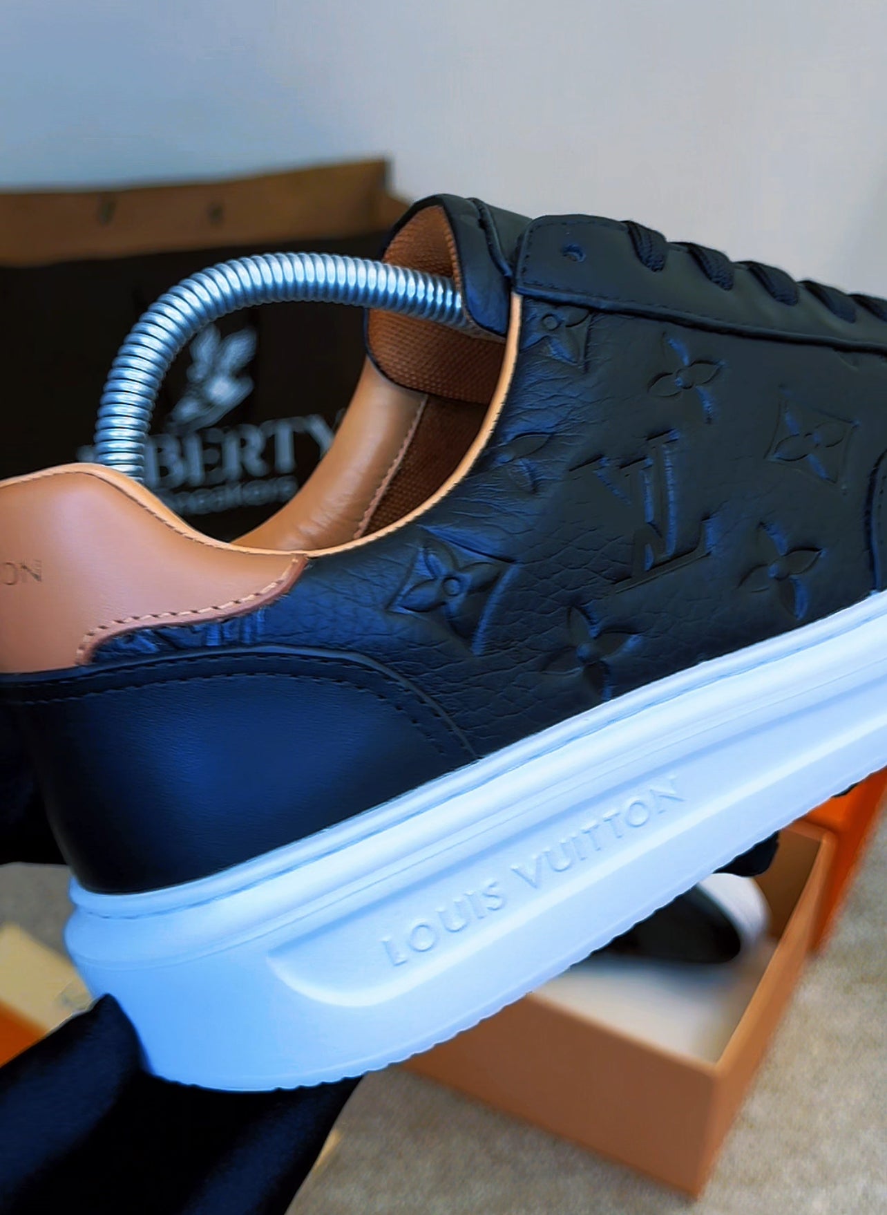 Sneaker Louis Vuitton Beverly Hills Black