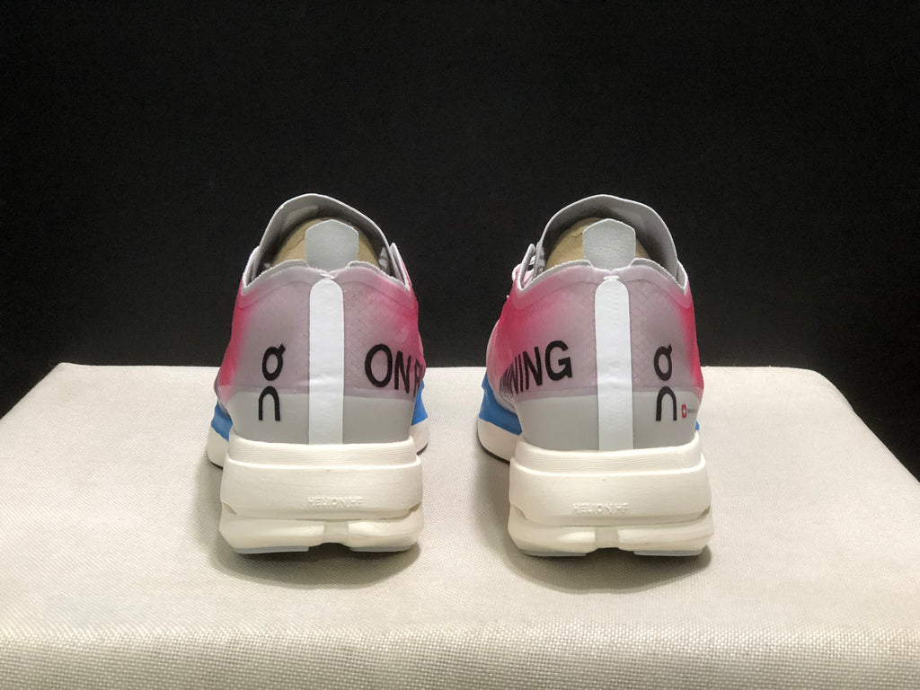 On Cloudboom White Horizon