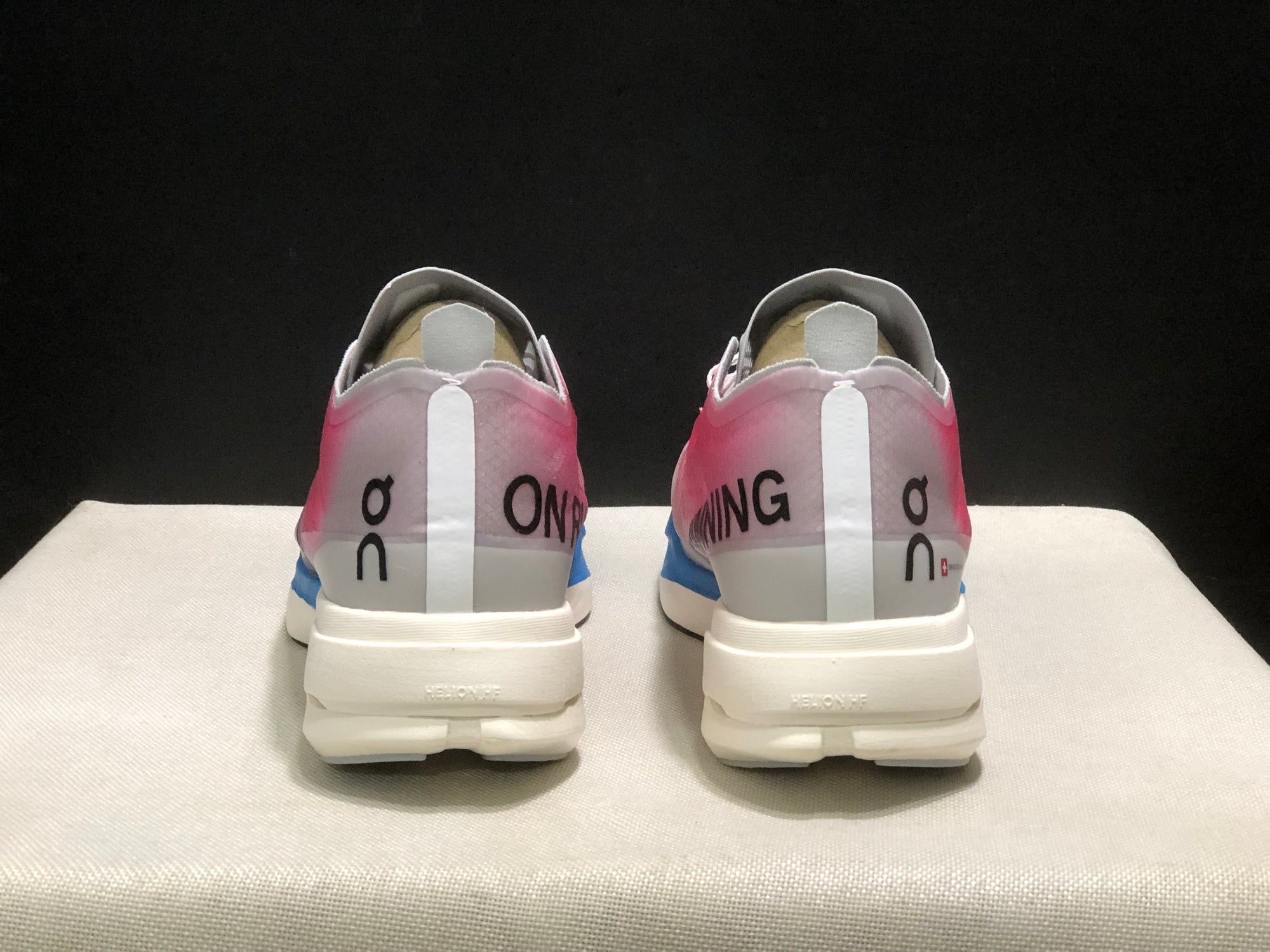 On Cloudboom White Horizon