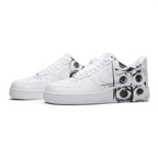 Comme des Garçons x Supreme x Nike Air Force 1 Low Eyes