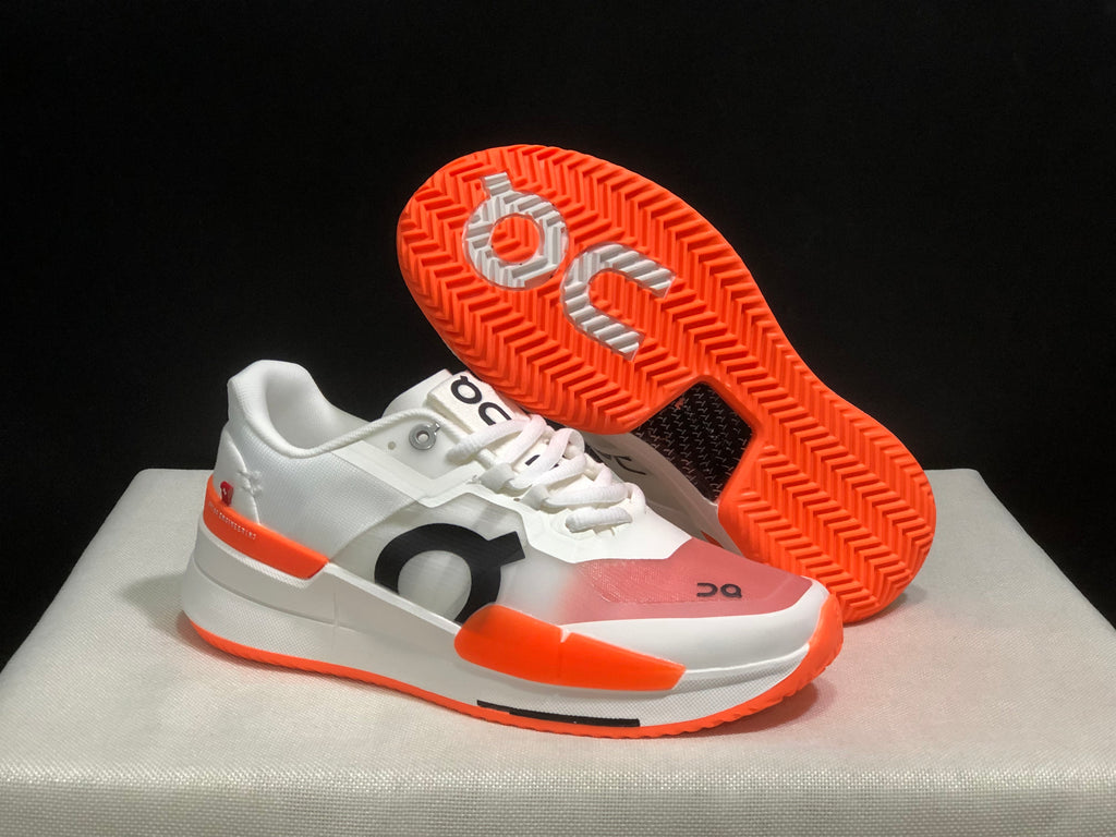 ON THE ROGER PRO 2 WHITE FLAME