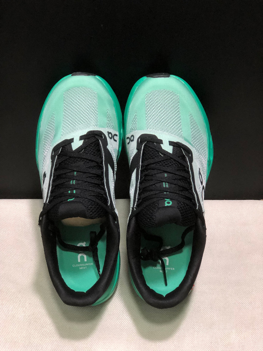 On Cloudsurfer Next Black Mint