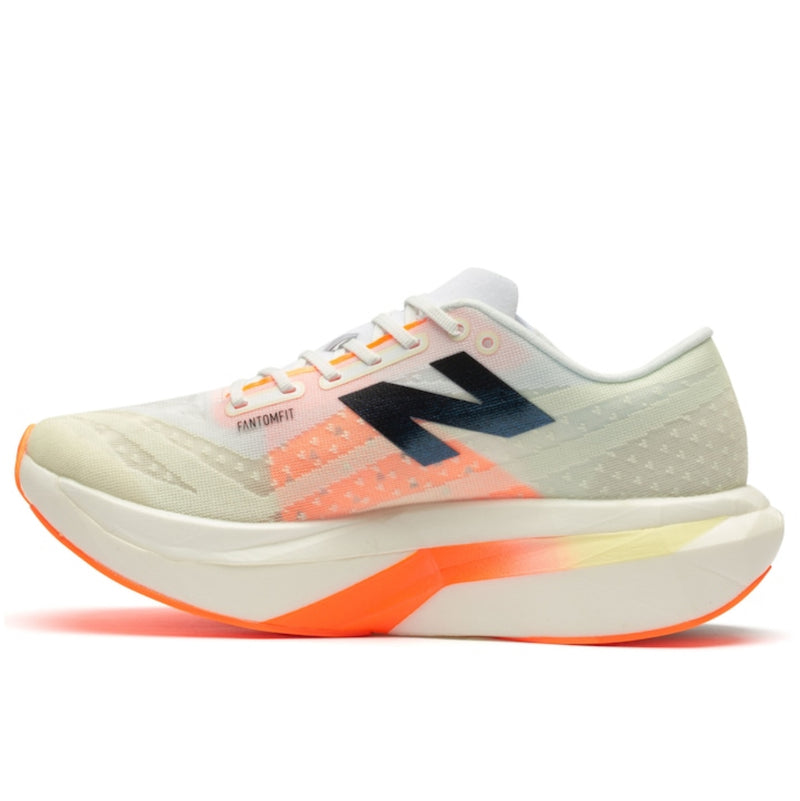 New Balance Fuelcell SC Elite V4 - Bege/Laranja