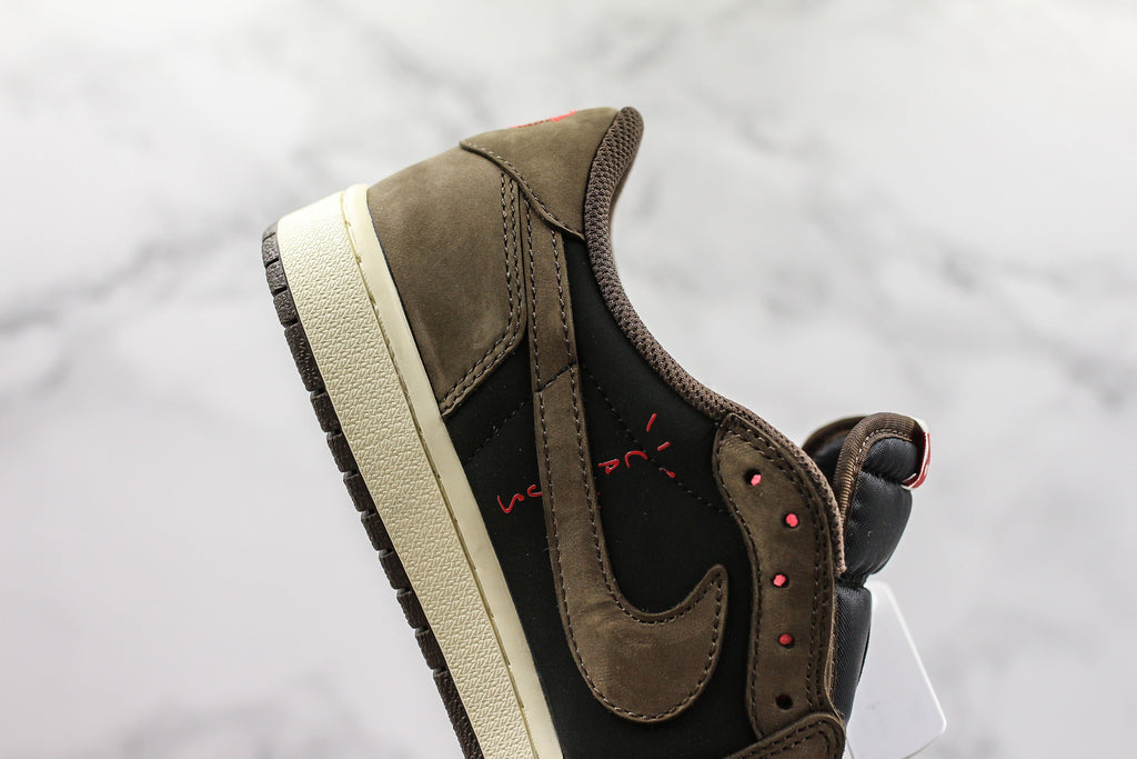 Air Jordan 1 Low x Travis Scott “Mocha”