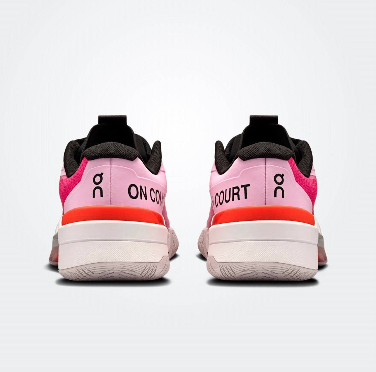 ON THE ROGER PRO FIRE         Pink | Flame