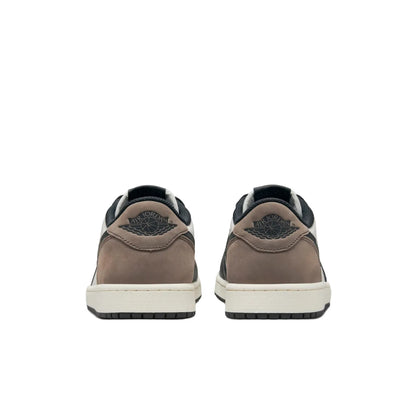 Jordan 1 Low “Mocha”
