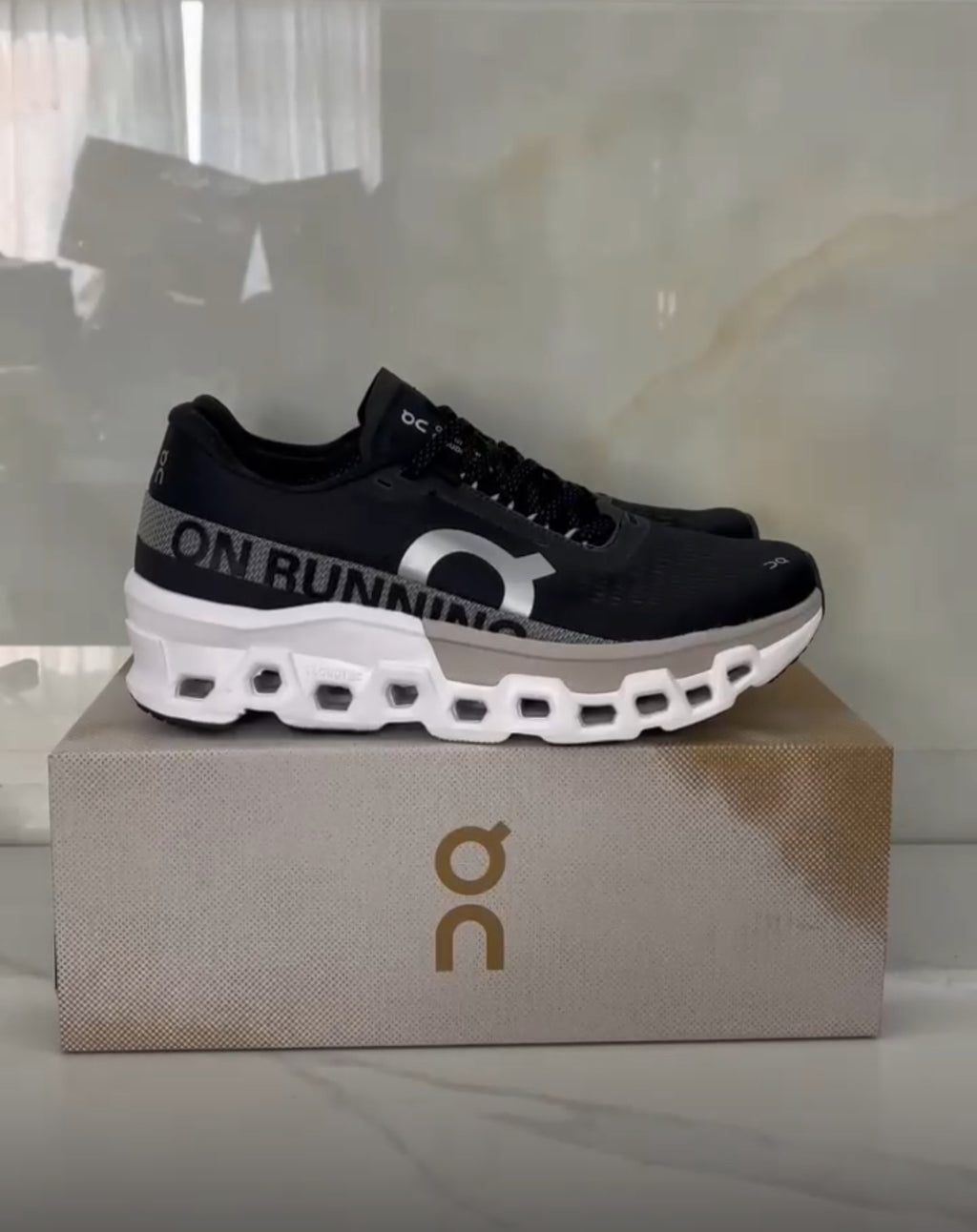 On Cloudmonster 2 “Black Frost”