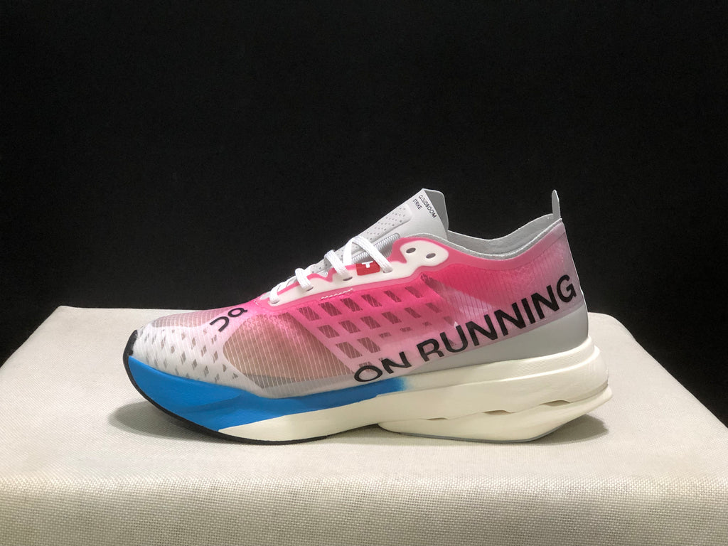 On Cloudboom White Horizon