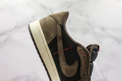 Jordan 1 Retro Low OG SP Travis Scott        (Pronta Entrega)