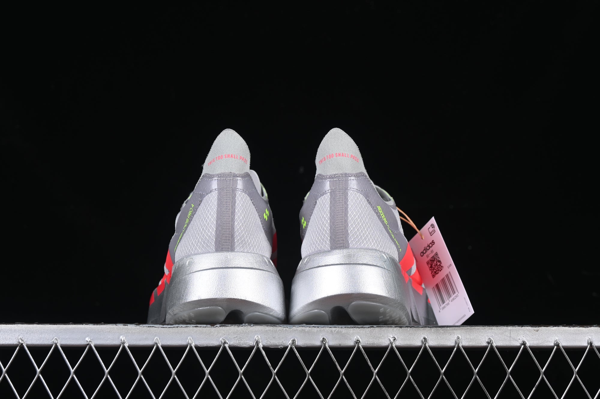 ADIZERO ADIOS PRO4 CINZA