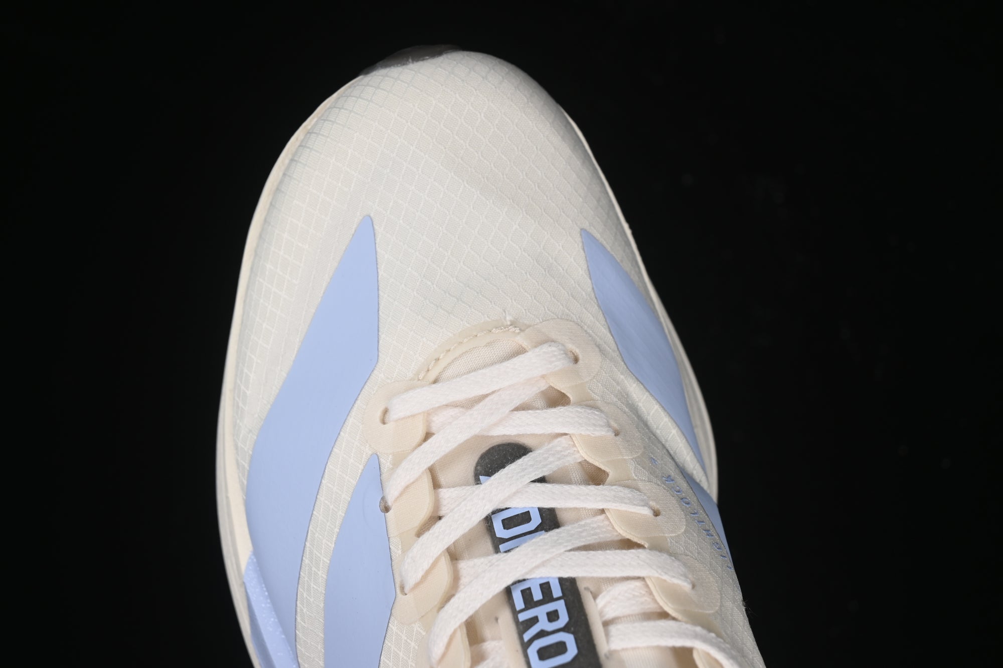 ADIZERO ADIOS PRO4 CHALK SANDSTONE