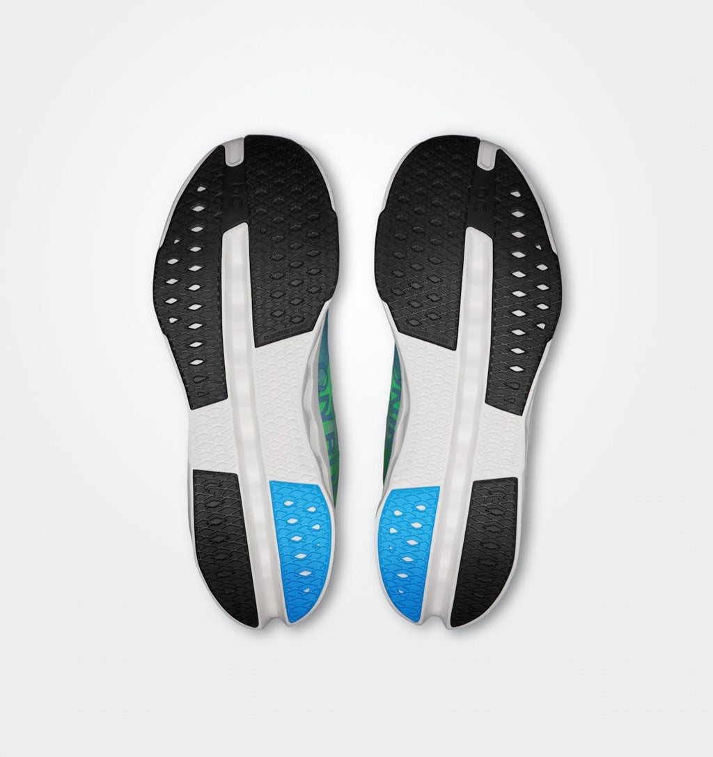 On Cloudsurfer Next  Honeydew | Ivory