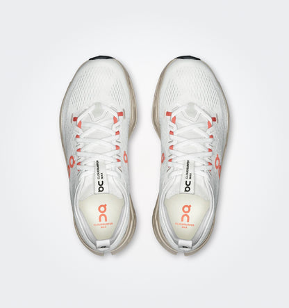 On Cloudsurfer Max “Ivory | Salmon” (Pronta Entrega)