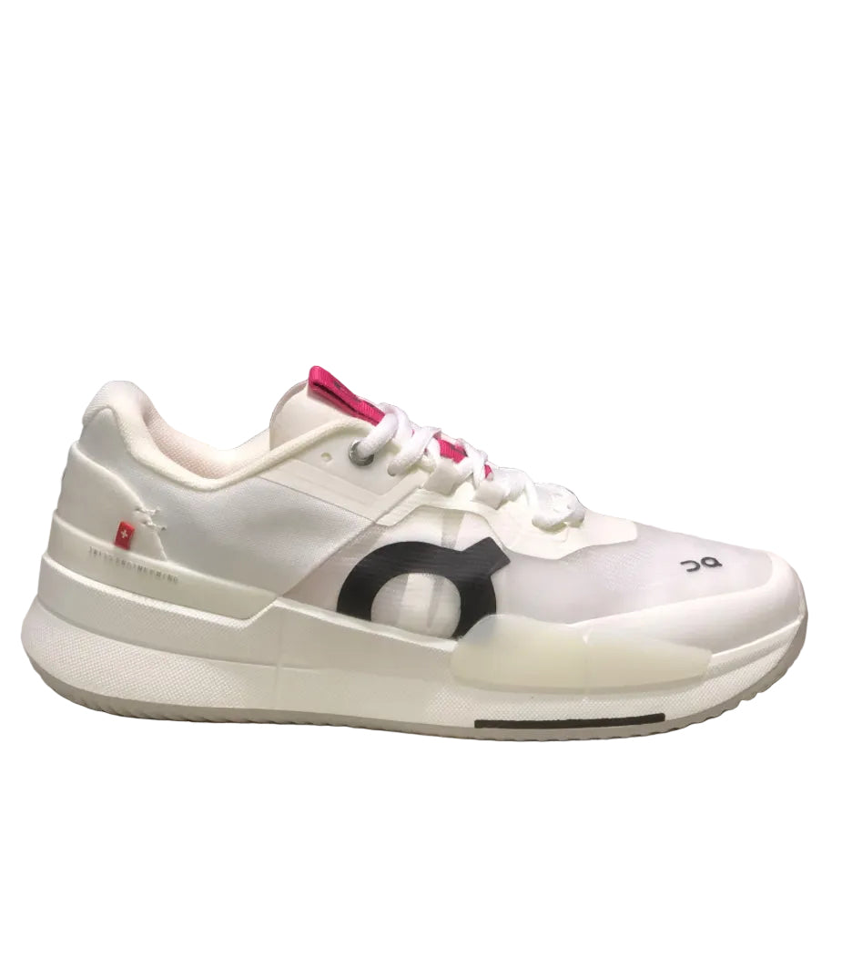 ON THE ROGER PRO 2 | WHITE detail PINK