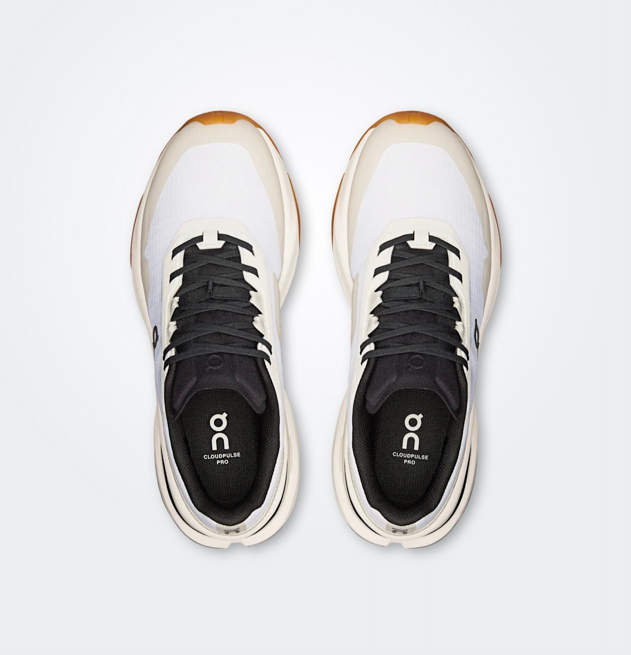 On Cloudpulse Pro  White | Black