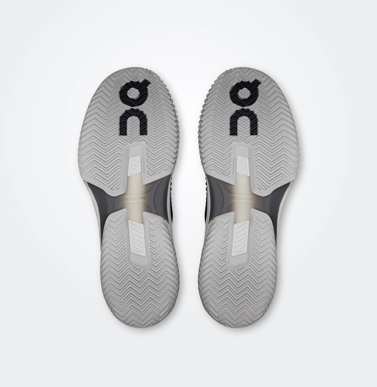 ON THE ROGER PRO FIRE CLAY        Black | Eclipse