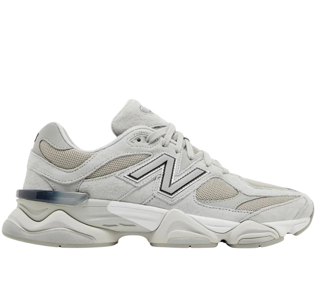 New Balance 9060 Silver Metallic Grey     (Pronta Entrega)