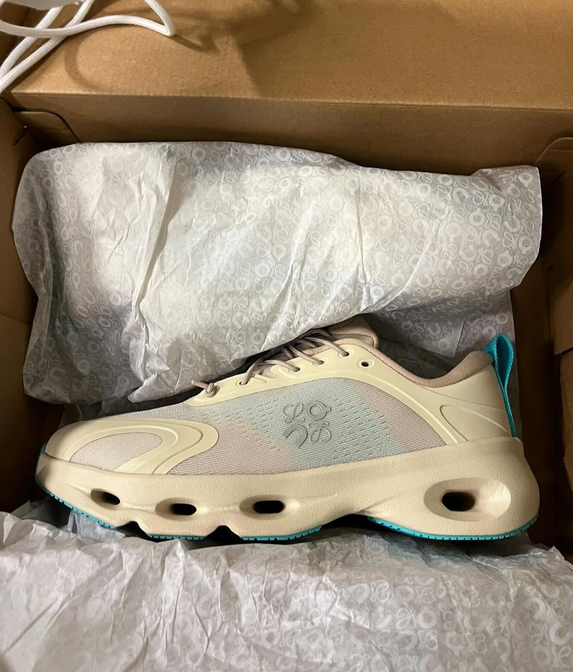 On Cloudsolo X LOEWE 'Sand Turquoise'