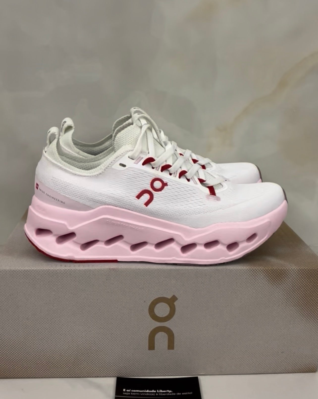 On Cloudsurfer Max                   Ivory | Peony