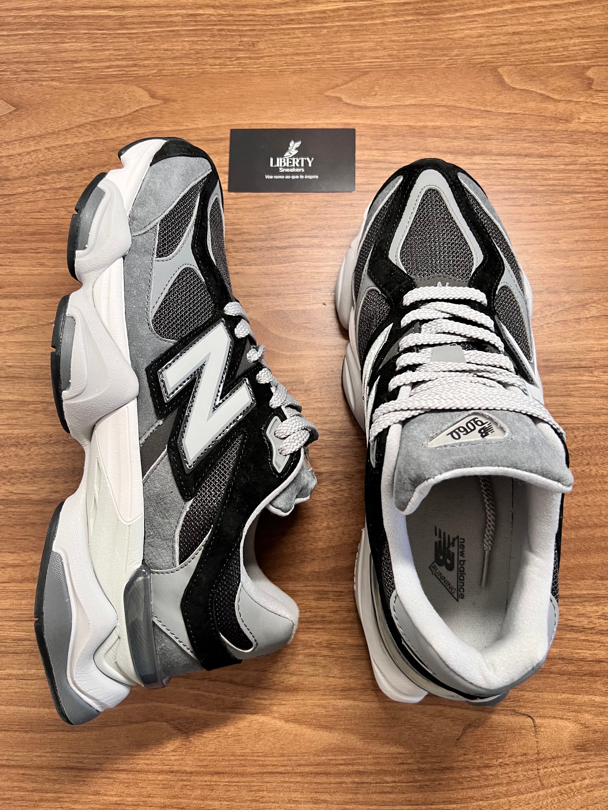 New Balance 9060 Navy