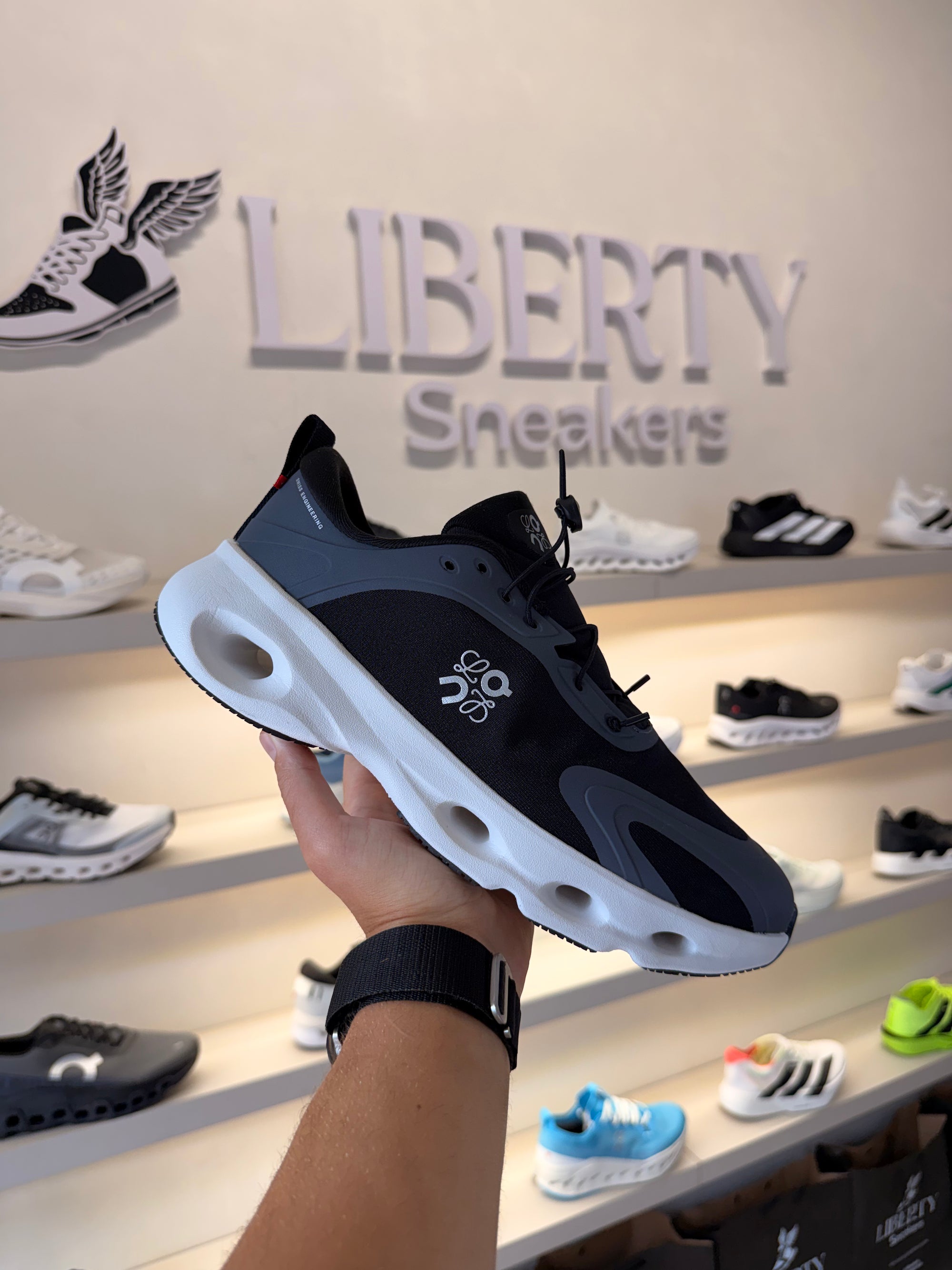 On Cloudsolo X LOEWE 'Black White'