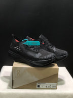 On Cloudboom Triple Black