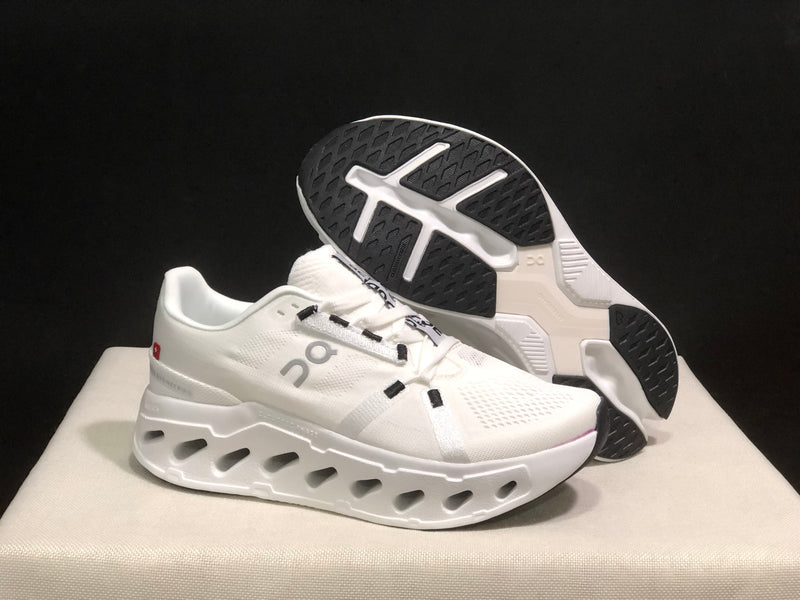 ON CLOUDECLIPE BRANCO