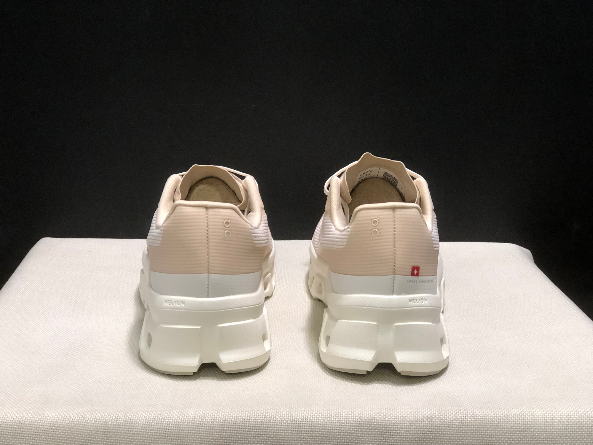 On Cloudmonster Void “Dew/ Ivory”