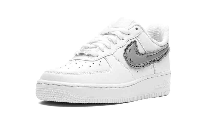 AIR FORCE 1 LOW "KAWS x Sky High Farms - White"
