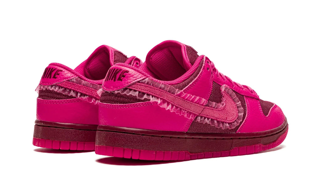Dunk Low "Valentine’s Day"