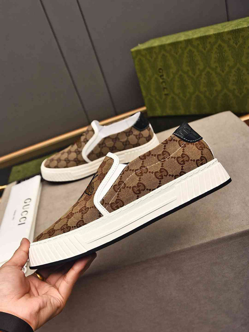 Sneaker Gucci Slip On